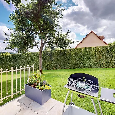3 Bedroom Beautiful In Holiday home